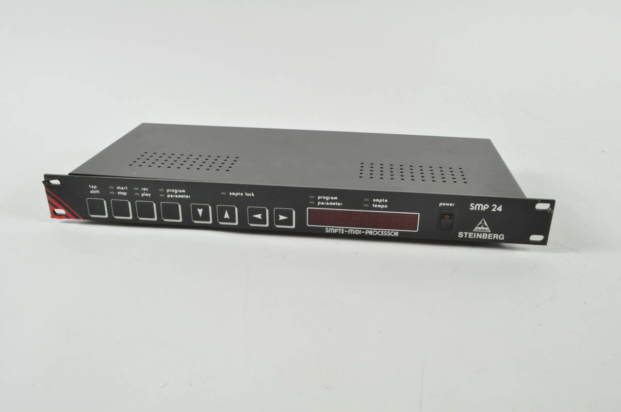 INTERFACE 2004.43.4.2 Photo Mucem