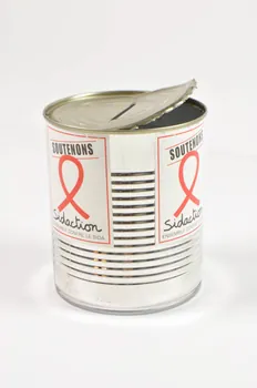 Sidaction - Ensemble Contre Le Sida tirelire "Soutenons Sidaction" France 2005 2005.96.2 Photo Mucem