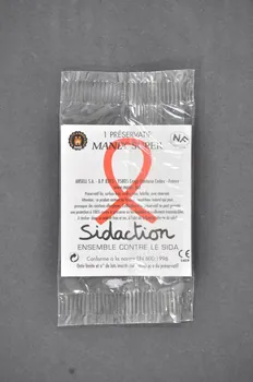 Sidaction - Ensemble Contre Le Sida Préservatif "48 h contre le sida" France 2005/5 2005.96.5 Photo Mucem