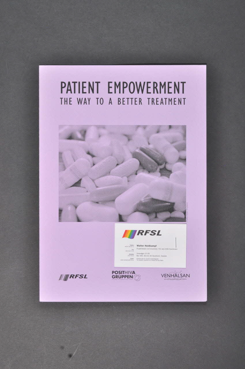 Rfls (The Swedish Federation For Lesbian & Gay Dépliant "Patient empowerment. The way to a better treatment" (L'engagement du patient. La voie pour un meilleur traitement) Suède 2000 2003.94.43 Photo Mucem