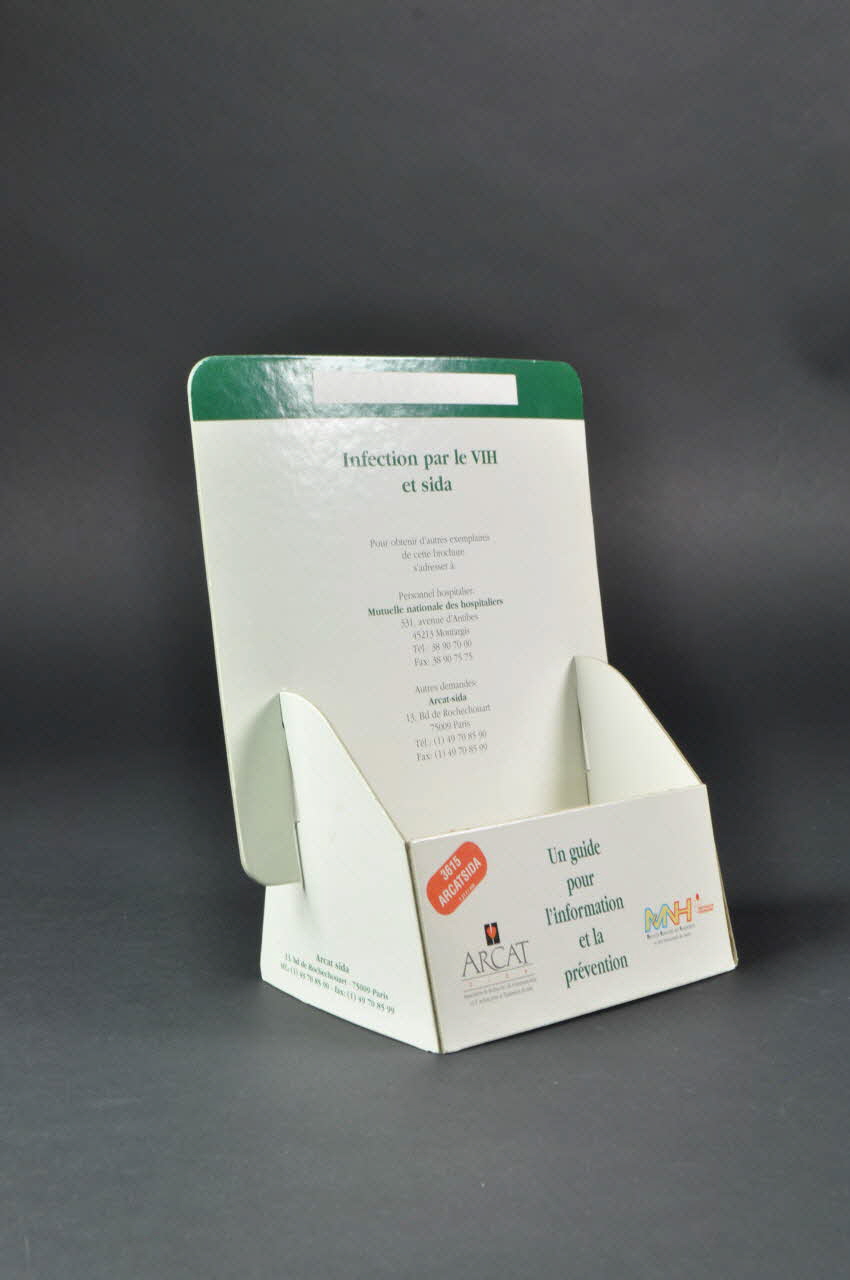 présentoir "Infection par le VIH et Sida" 2005.97.24 Photo Mucem