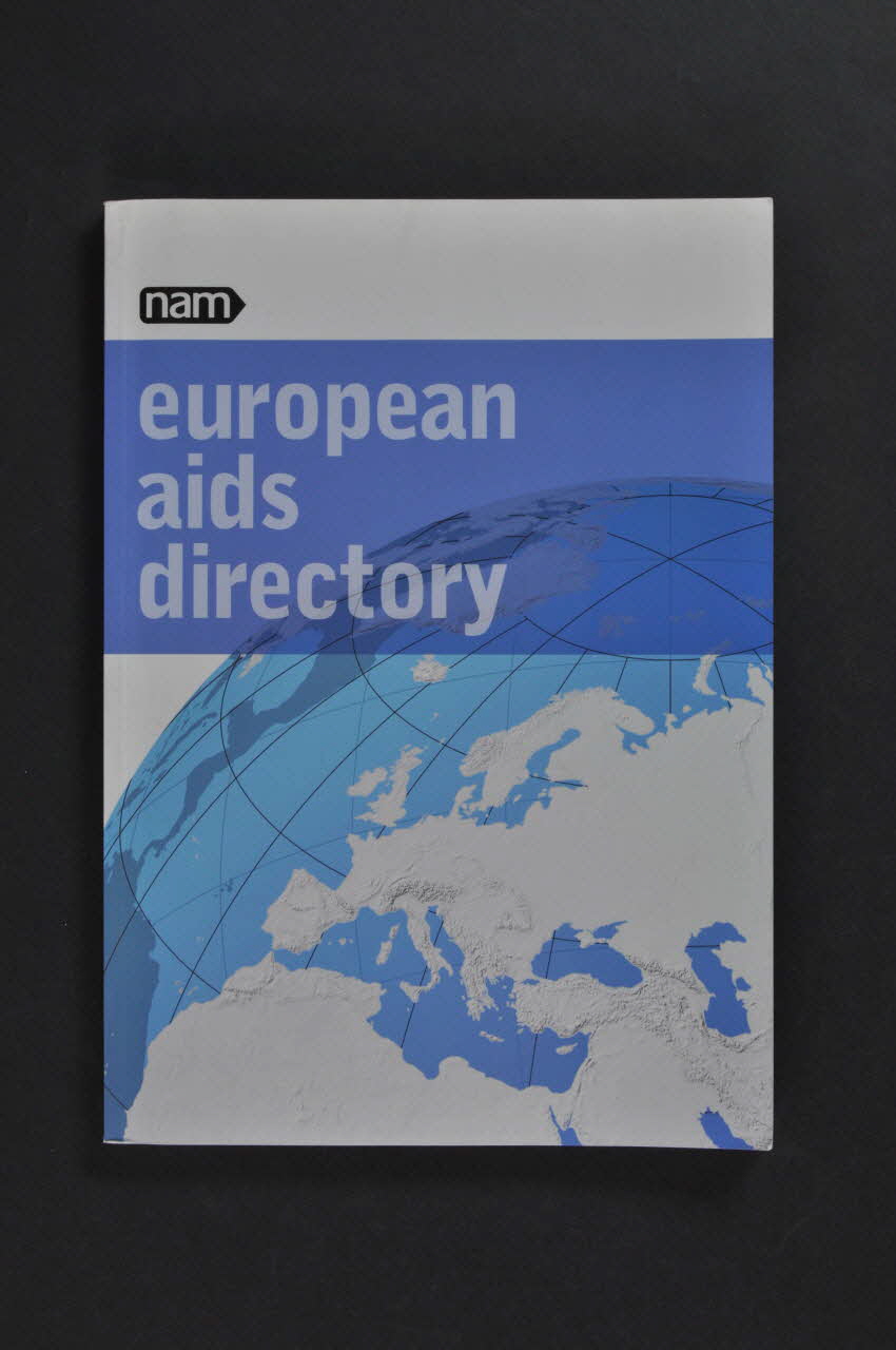 Nam BROCHURE "European AIDS Directory", Octobre 2002 (Répertoire européen du sida) International 2002/10 2005.97.36 Photo Mucem