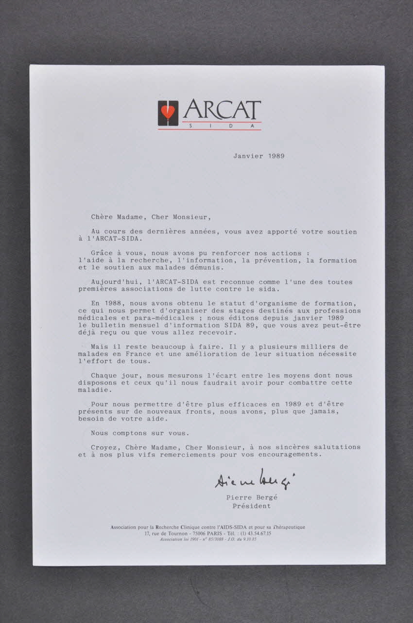 Association pour la Recherche, la Communication et les Actions pour l'Accès aux Traitements (ARCAT) appel à souscription France 1989/1 2005.97.40 Photo Mucem