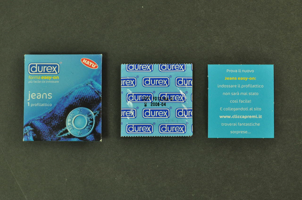 Circolo Di Cultura Omosessuala Mario Mieli, Durex Préservatif Durex Forma easy-on Italie 2003 2003.95.34.1-3 Photo Mucem