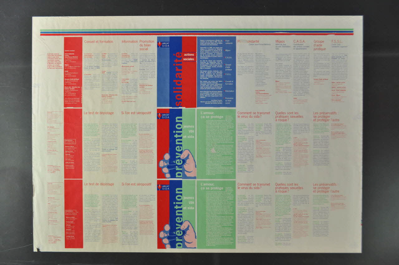 Association pour la Recherche, la Communication et les Actions pour l'Accès aux Traitements (ARCAT) Maquette de la brochure "L'accueil de l'enfant séropositif" France 1996 2005.97.9.1 Photo Mucem