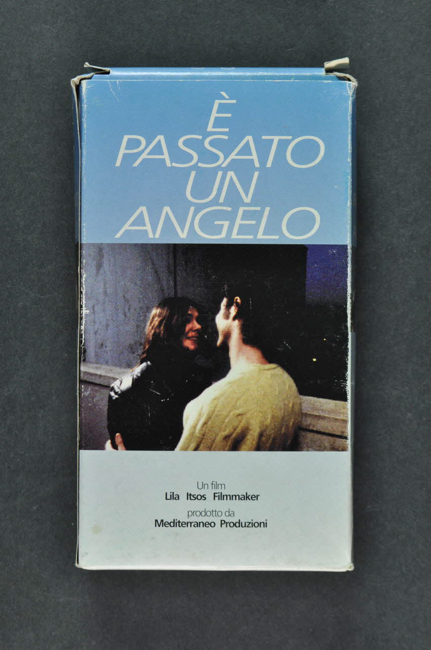 Lila Milano, Filmaker, Ipsos cassette vidéo "E passato un angelo" (Un ange est passé) Italie 1995 2003.96.14.1-7 Photo Mucem