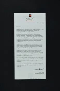 Association pour la Recherche, la Communication et les Actions pour l'Accès aux Traitements (ARCAT) Dépliant "Aidez-nous à aider" France 1993 2005.97.92.1-2 Photo Mucem