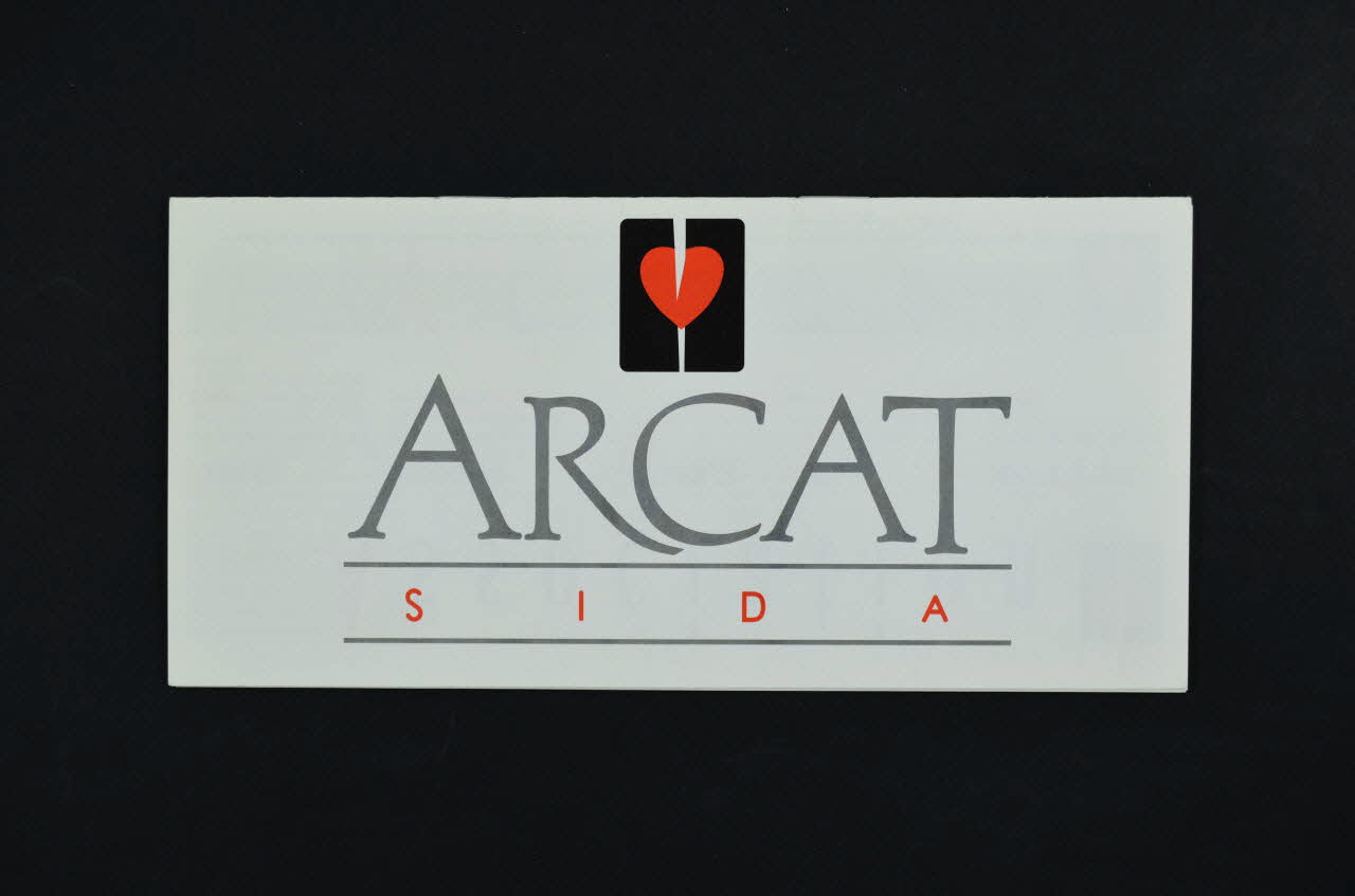 Association pour la Recherche, la Communication et les Actions pour l'Accès aux Traitements (ARCAT) BROCHURE "ARCAT Sida : Mieux s'informer pour mieux lutter" France 1998/6 2005.97.96.1-3 Photo Mucem