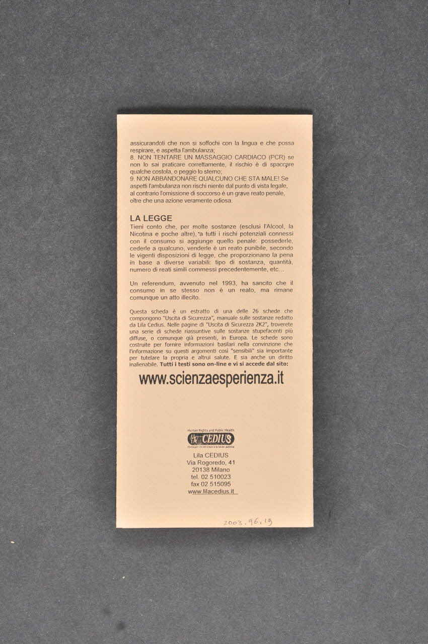 Dépliant "Uscita di sicurezza 2K2. GHB" 2003.96.19 Photo Mucem