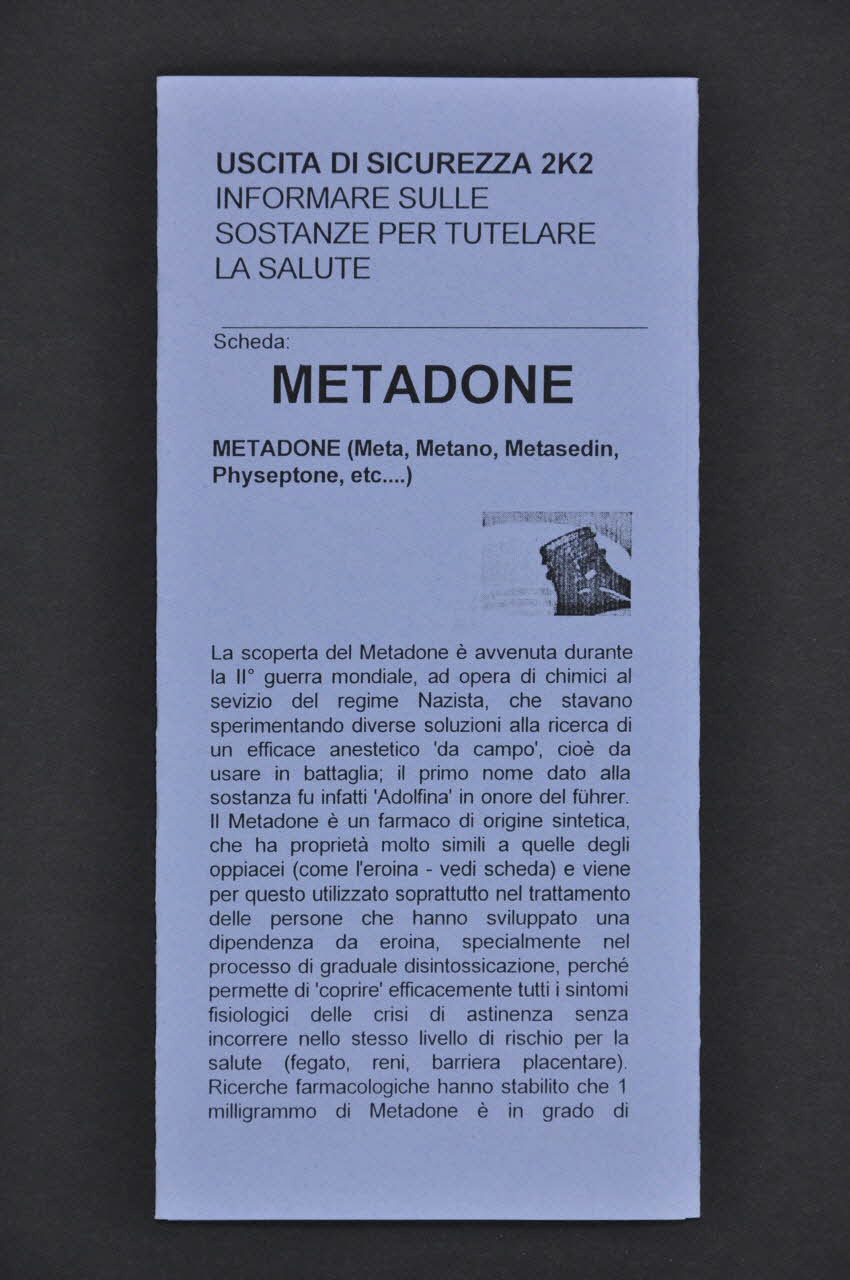 Dépliant "Uscita di sicurezza 2K2. Informare sulle sostanze per tutelare la salute / Metadone (Sortie de secours 2K2 /Informer sur les substances pour protéger la santé / Metadone) 2003.96.22 Photo Mucem