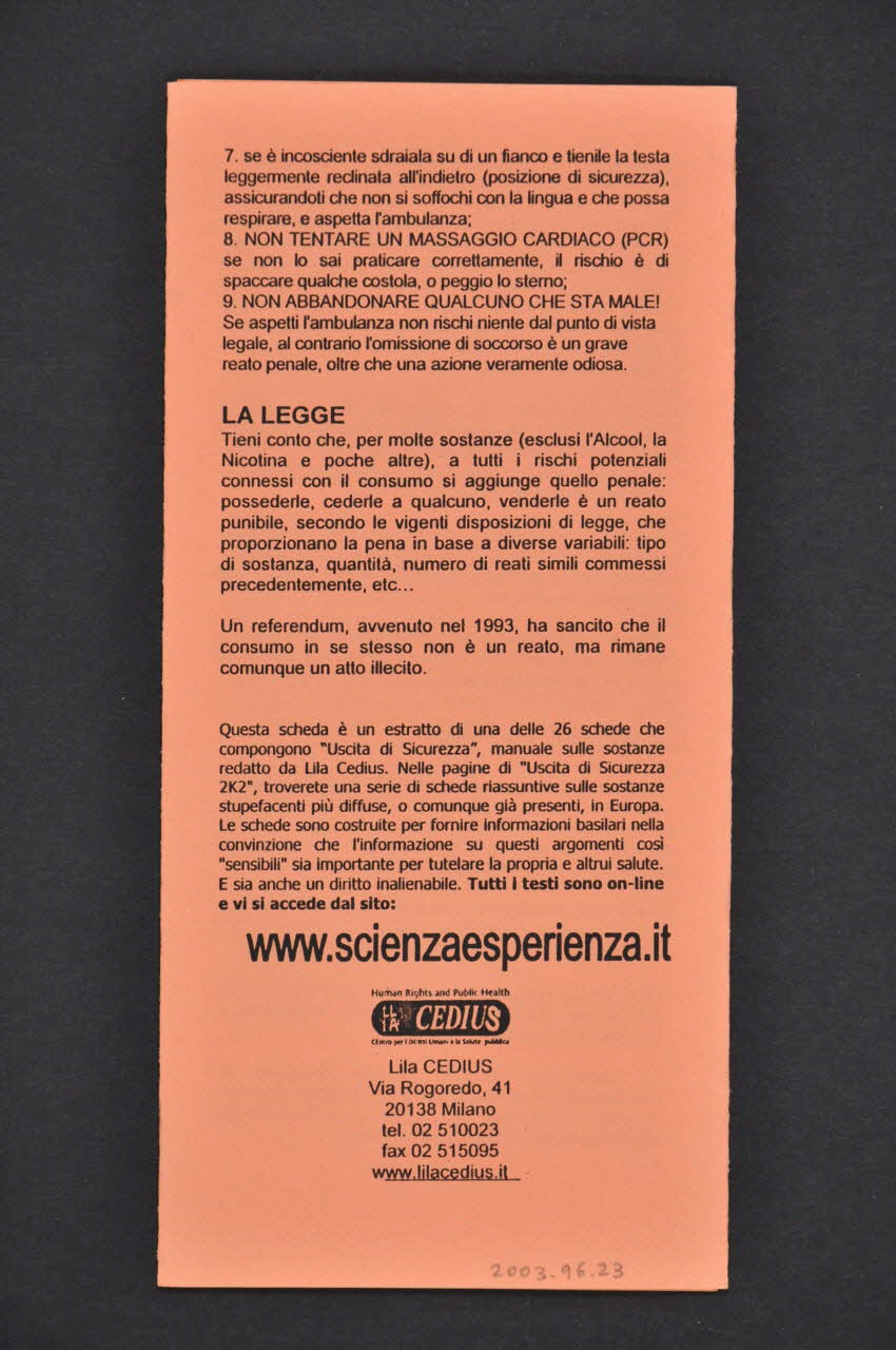 Dépliant "Uscita di sicurezza 2K2. Informare sulle sostanze per tutelare la salute / Amfetamine (Sortie de secours 2K2 /Informer sur les substances pour protéger la santé / Amfetamine) 2003.96.23 Photo Mucem