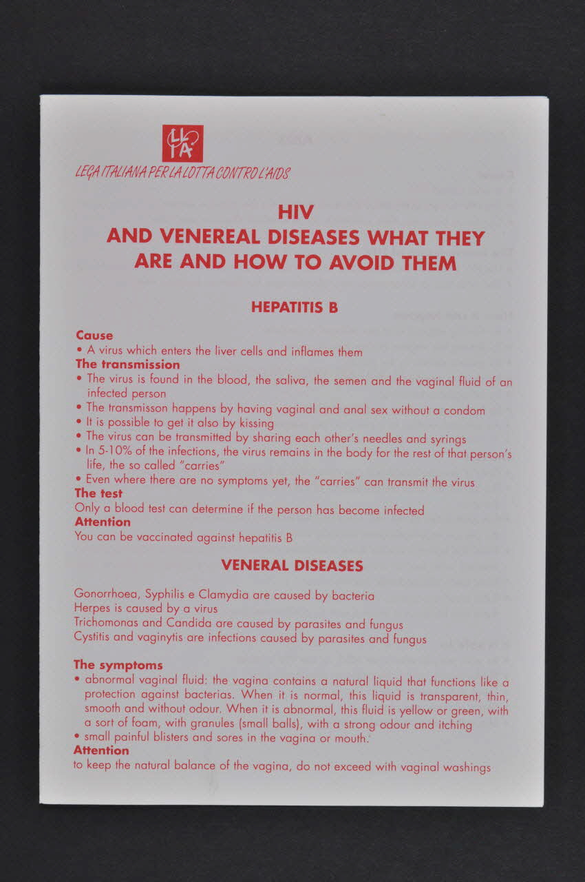 Dépliant "HIV and veneral diseases what they are and how to avoid them" (HIV et maladies sexuellement transmissibles en quoi consistent-elles et comment peut-on les éviter ?) 2003.96.46 Photo Mucem