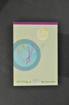 Generalitat De Catalunya BROCHURE "Manual de nutricio i HIV" (en catalan) Espagne 2004 2004.54.16 Photo Mucem