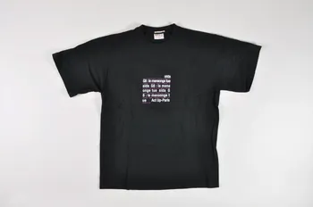Act Up-Paris tee-shirt T shirt   "Sida G8 France 2003/5 2003.97.27  Photo Mucem