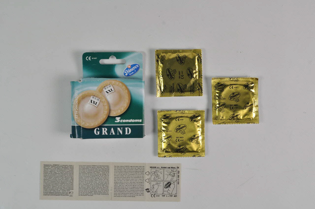 Primeros Préservatif Italie 2003 2003.97.79.1-5 Photo Mucem