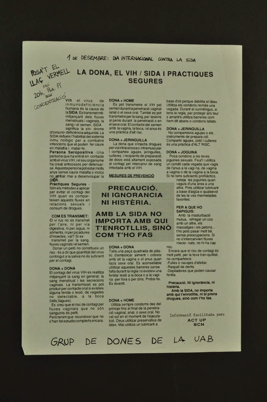 Act Up Bcn tract "La dona, el VIH / Sida i practiques segures" (Femme, VIH/sida et pratiques sûres) Espagne 1988 2004.55.171 Photo Mucem