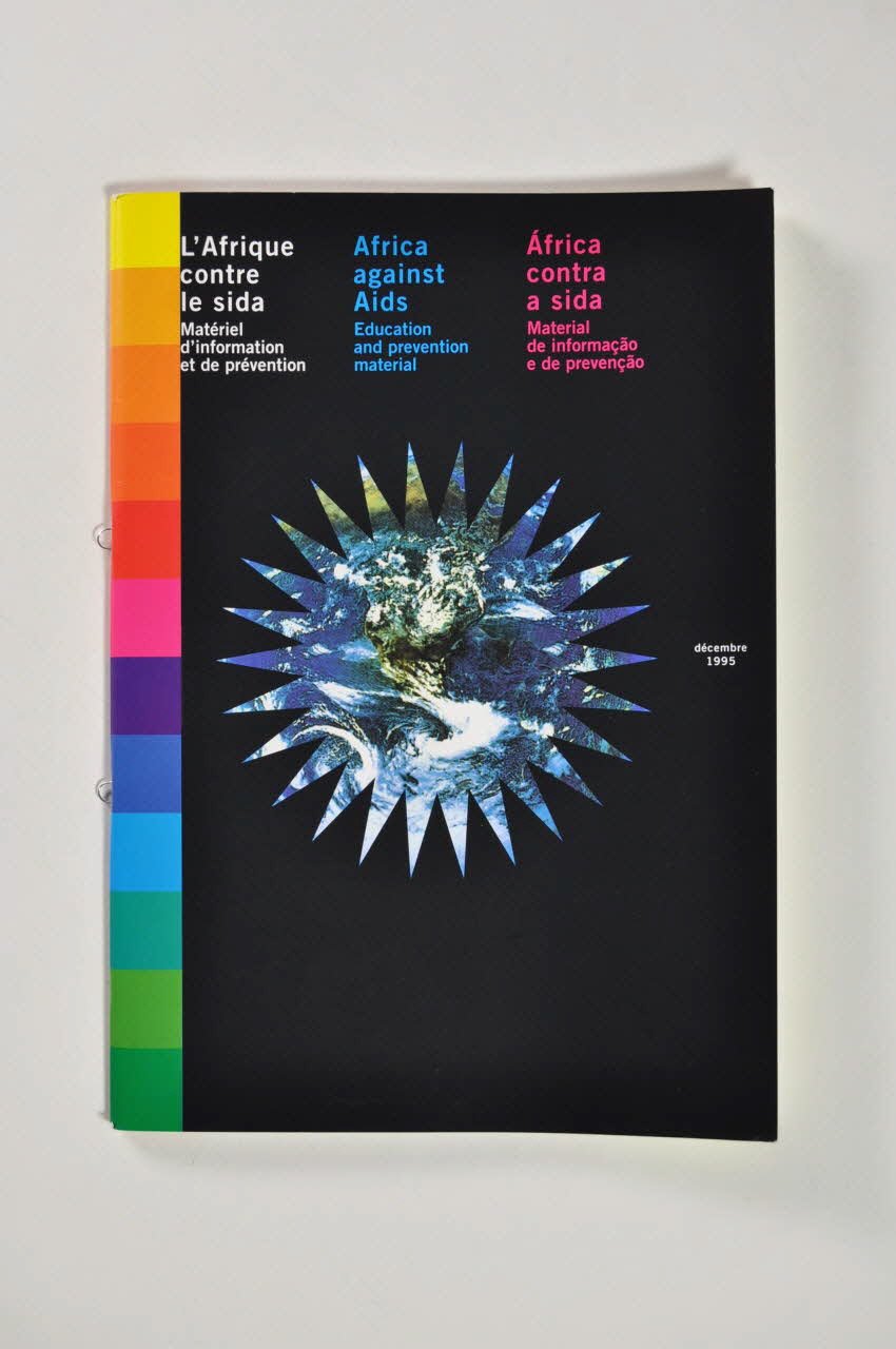 Crips Paris Et Dakar / Appropriate Health BROCHURE "L'Afrique contre le sida. Matériel d'information et de prévention" Tome 1 France 1995/12 2003.99.112 Photo Mucem