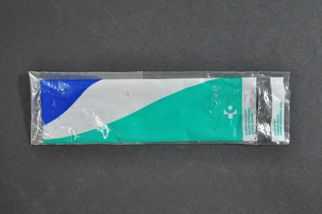 Service Basque De Santé , Colegios De pochette Espagne 1990 2004.55.40.1 Photo Mucem