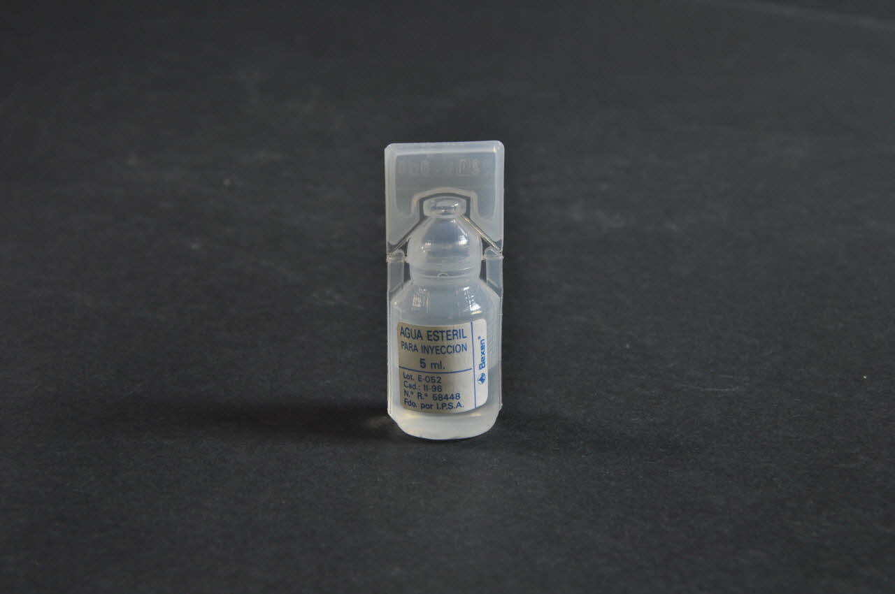 Service Basque De Santé , Colegios De Flacon de médicament Espagne 1990 2004.55.40.5 Photo Mucem
