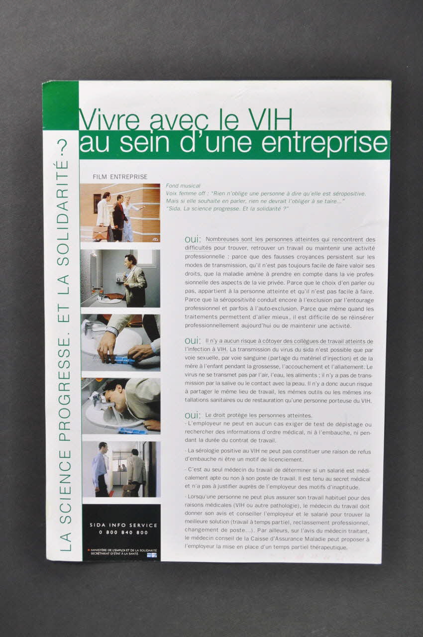 Ministère de l'Emploi et de la Solidarité Feuille d'information "Vivre avec le VIH au sein d'une entreprise" France 1997/11 2003.99.22 Photo Mucem