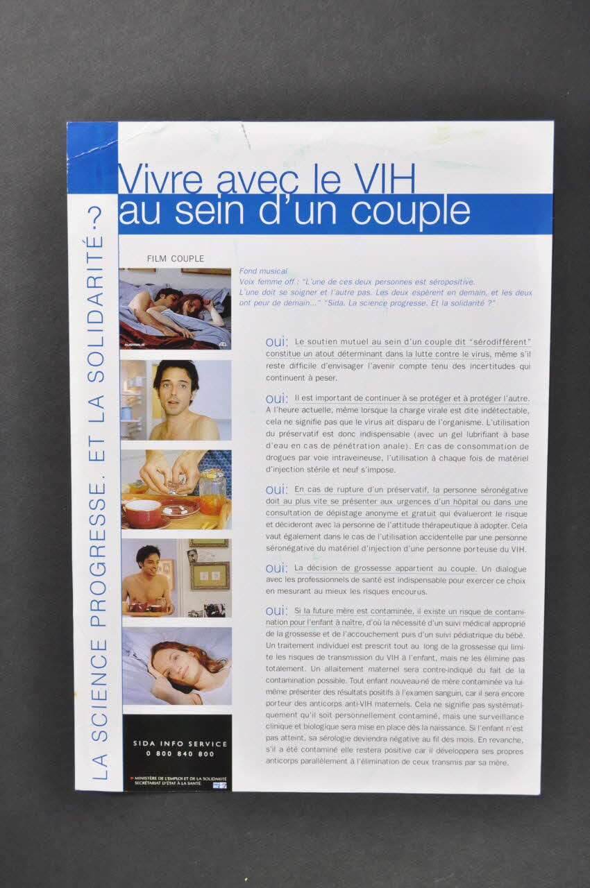 Ministère de l'Emploi et de la Solidarité Feuille d'information "Vivre avec le VIH au sein d'un couple" France 1997/11 2003.99.24 Photo Mucem