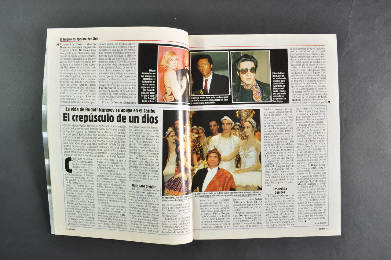 Epoca revue "Epoca", n° 401, novembre 1992 : "La larga lista de famosos victimas del sida. El Quinto Jinete" (La grande liste des victimes célèbres du sida. Le cinquième cavalier) Espagne 1992/11 2004.55.55 Photo Mucem