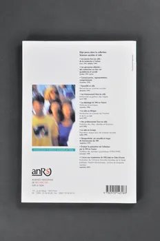 Agence Nationale de Recherches sur le Sida (ANRS) livre L'observance aux traitements contre le VIH/sida. Mesure, déterminants, évolution. ANRS, Collection Sciences Sociales et sida France 2001/12 2003.99.39.1-2  Photo Mucem