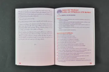 BROCHURE "Cuentame un cuento. Narraciones para el trabajo emocional de mujeres afectadas por el VIH" (Dis moi un conte. histoires pour le travail émotionnel de femmes affectées par le VIH) Espagne 2002 2004.55.64  Photo Mucem