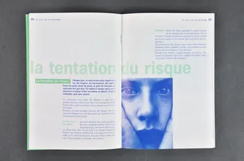 Association pour la Recherche, la Communication et les Actions pour l'Accès aux Traitements (ARCAT) BROCHURE "Au fil de la vie. Vivre ensemble au temps du sida." France 1995/11 2003.99.54 Photo Mucem