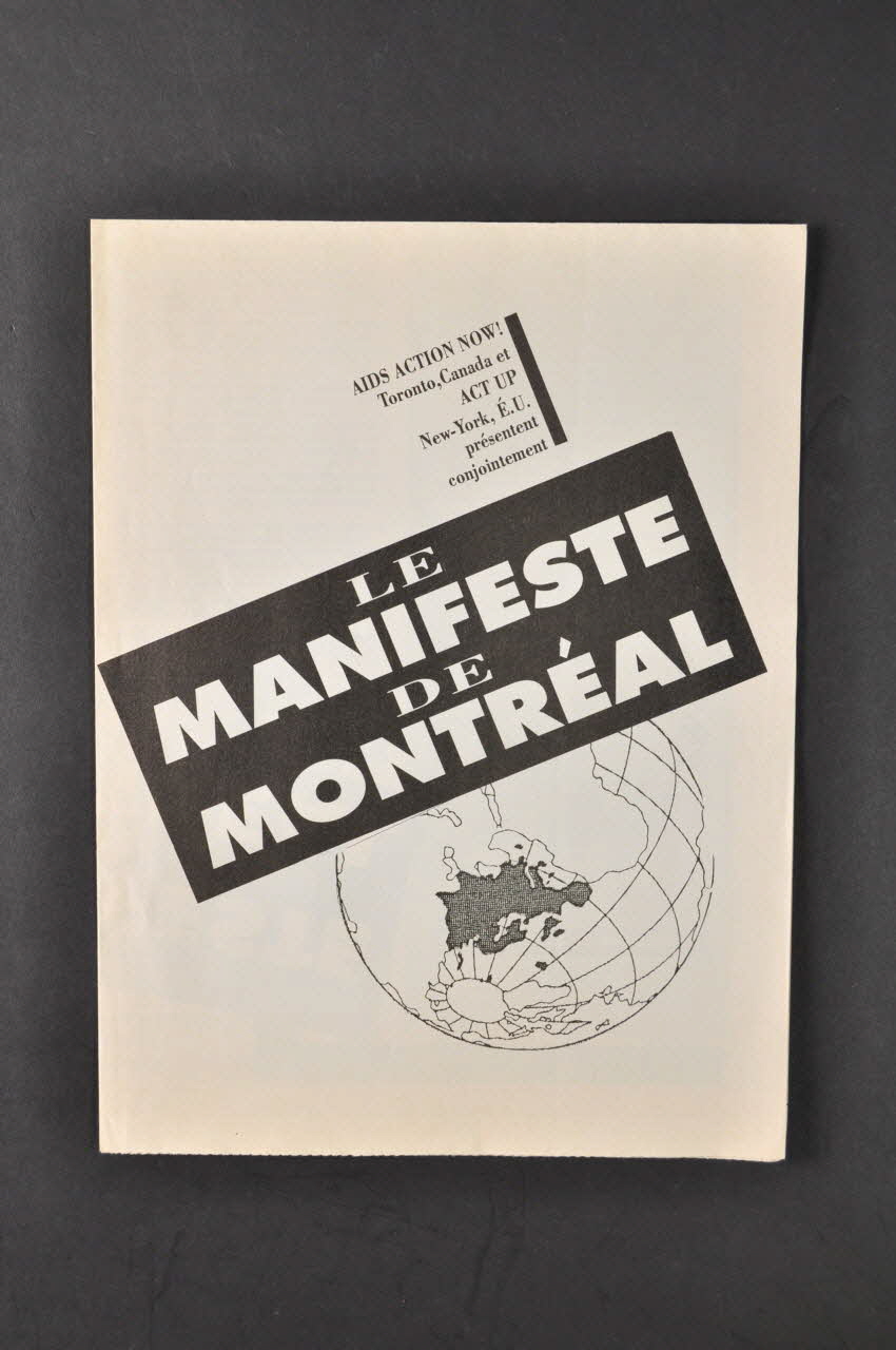 Aides Action Now (Canada) Et Act Up New York Affichette-dépliant "Le manifeste de Montréal. Déclaration internationale des droits et des besoins de la personne atteinte du VIH" Languedoc-Roussillon, Canada 1989 2004.55.84 Photo Mucem