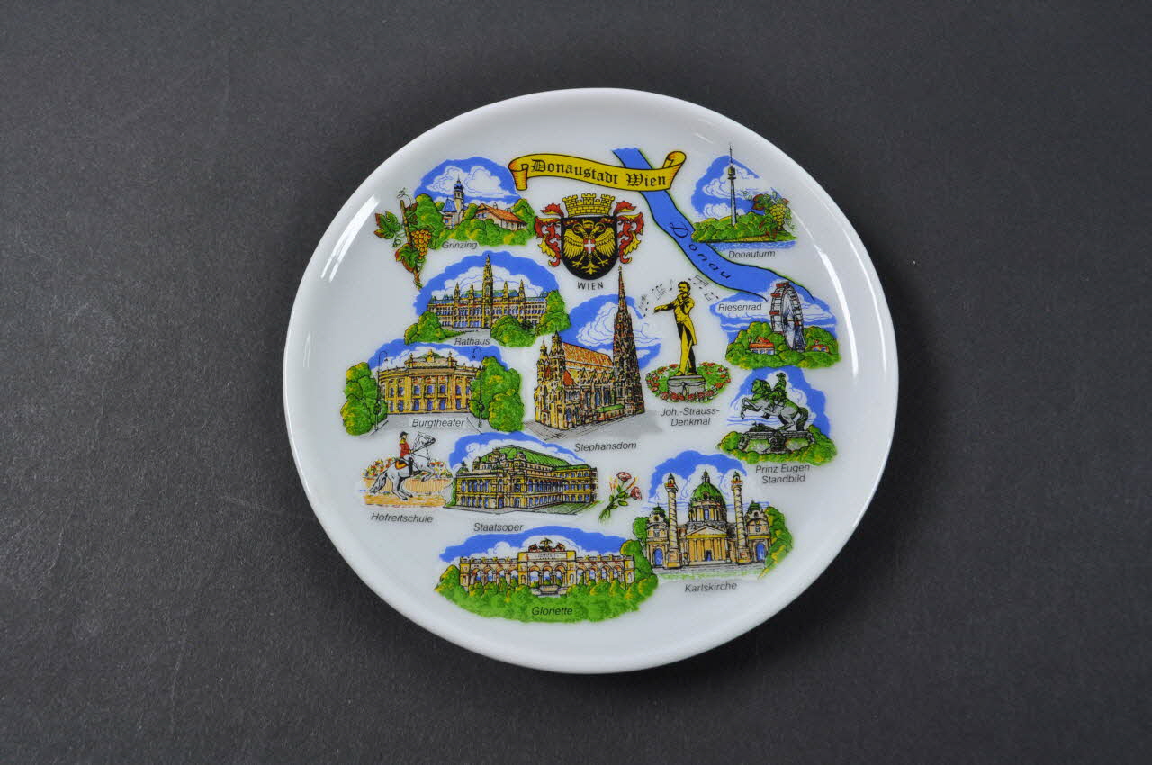 assiette 2000-2006 2006.153.7 Photo Mucem