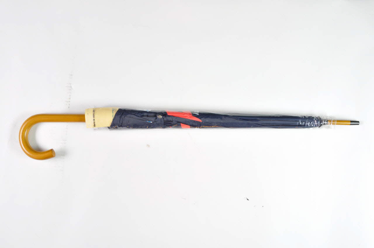 Groupe Sida Genève PARAPLUIE "Sortez couvert" Lorraine, France 2003 2004.56.30.1-2 Photo Mucem