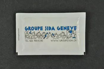 Groupe Sida Genève Sucre en poudre "Vous l'aimez sans préservatif ? Vivrez-vous avec le sida?" Lorraine, France 2004 2004.56.85  Photo Mucem