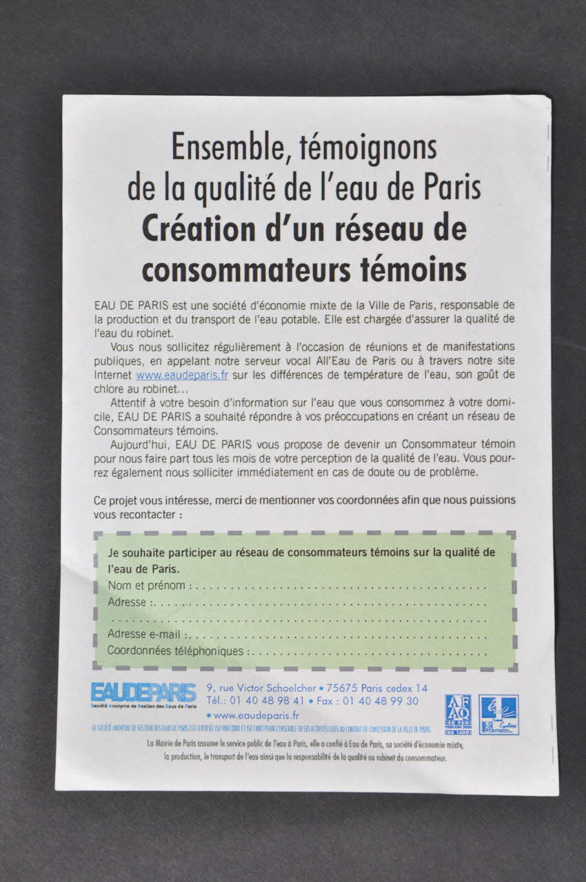 BROCHURE Brochure "Création d'un réseau consommateurs témoins" Eau de Paris 2006.160.11 Photo Mucem