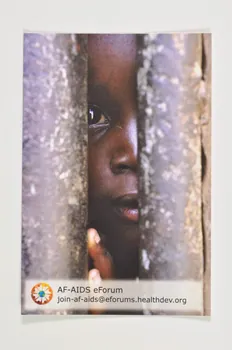 Health And Development Network, Irlande Et carte postale "AF-AIDS eForum" (regard d'enfant) Irlande 2005 2006.30.21 Photo Mucem