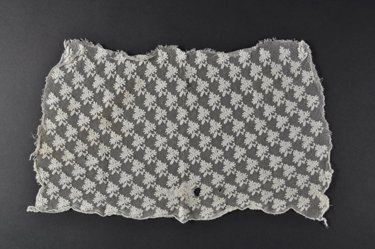 FOND DE COIFFE Saintongeaise 1955.75.1011.1 Photo Mucem