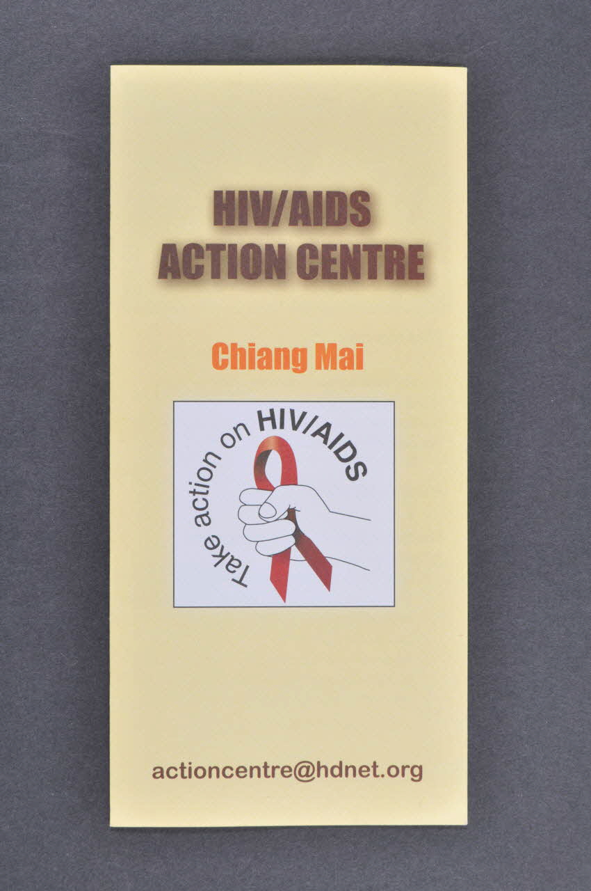 Health And Development Network, Irlande Et Dépliant "HIV/AIDS Action Centre"  "Take action on HIV/AIDS" (Agissez contre le VIH/Sida) Irlande 2005 2006.30.4 Photo Mucem