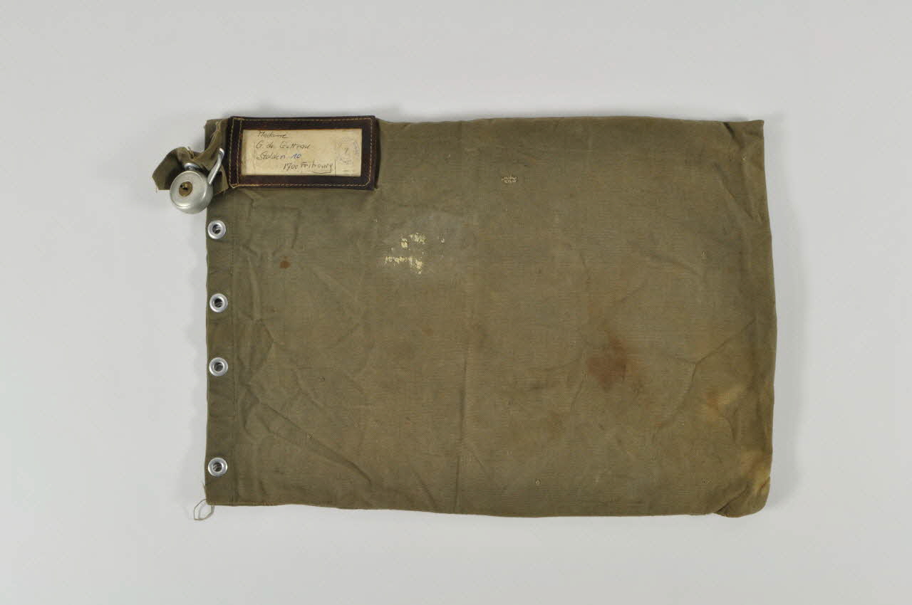 sac Suisse 1960 2006.49.7 Photo Mucem