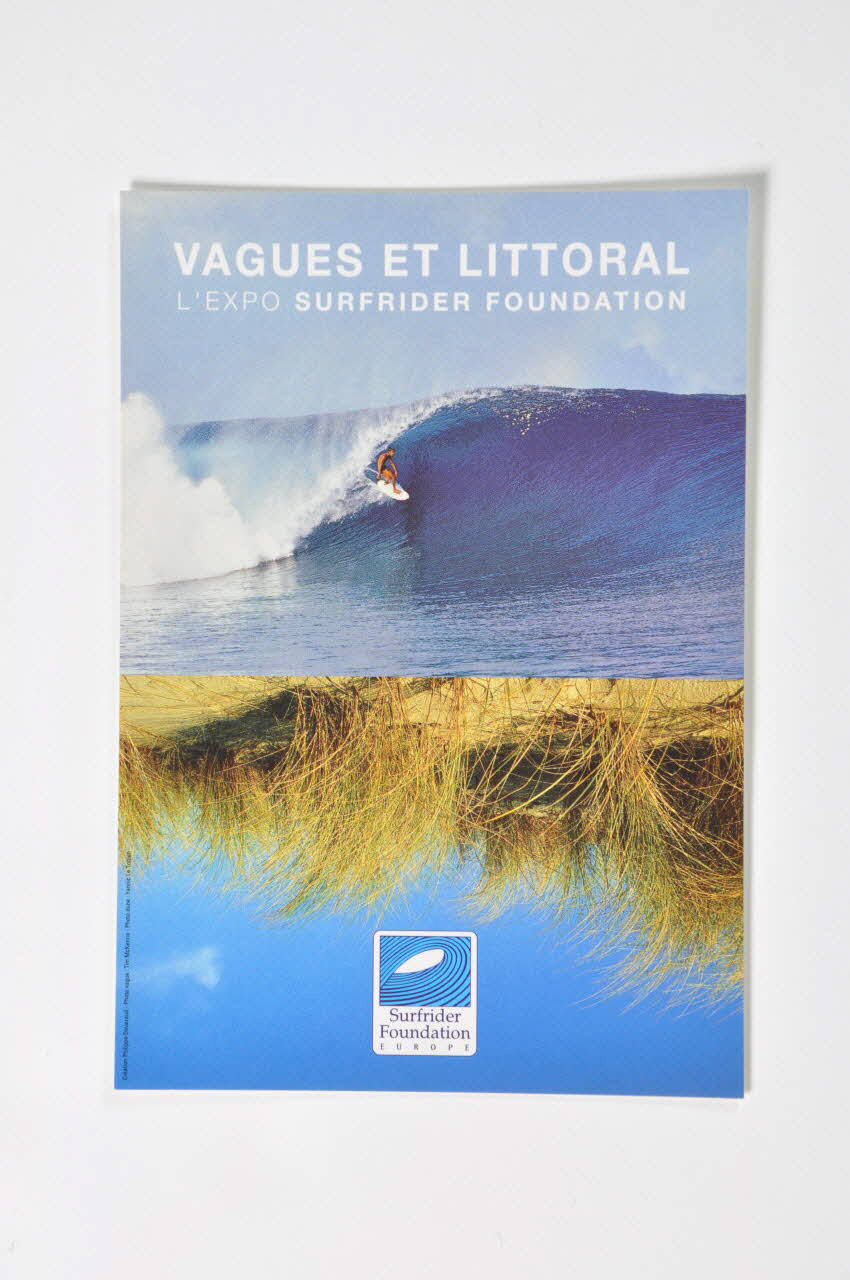 carte postale publicitaire Vagues et littoral - L'expo surfrider foundation 2006.55.15.2 Photo Mucem
