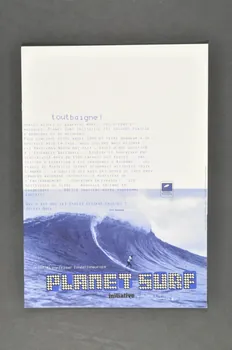 magazine Numéro du magazine  "Planète surf initiative" consacré au surf et à la protection de l'environnement marin. 2006.55.24.39 Photo Mucem