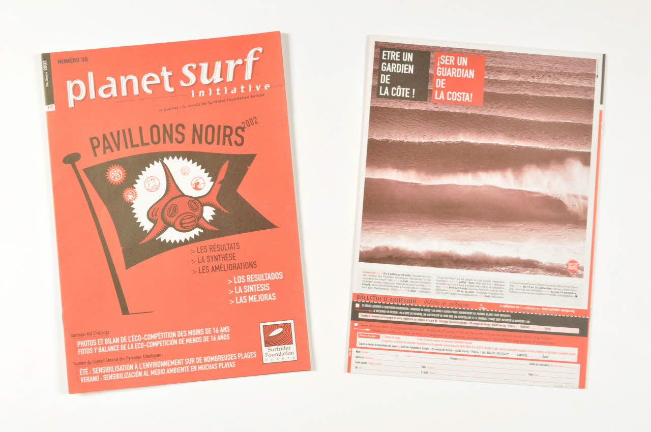 magazine Numéro du magazine  "Planète surf initiative" consacré au surf et à la protection de l'environnement marin. 2006.55.24.57-58 Photo Mucem