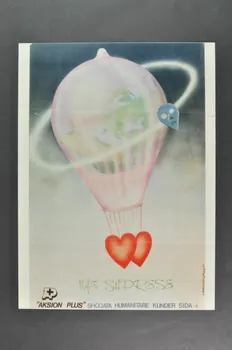 Aksion Plus affiche "Me Shdresse" (traduction ?) (ballon - préservatif avec 2 coeurs) Albanie 1993 2006.64.22 Photo Mucem