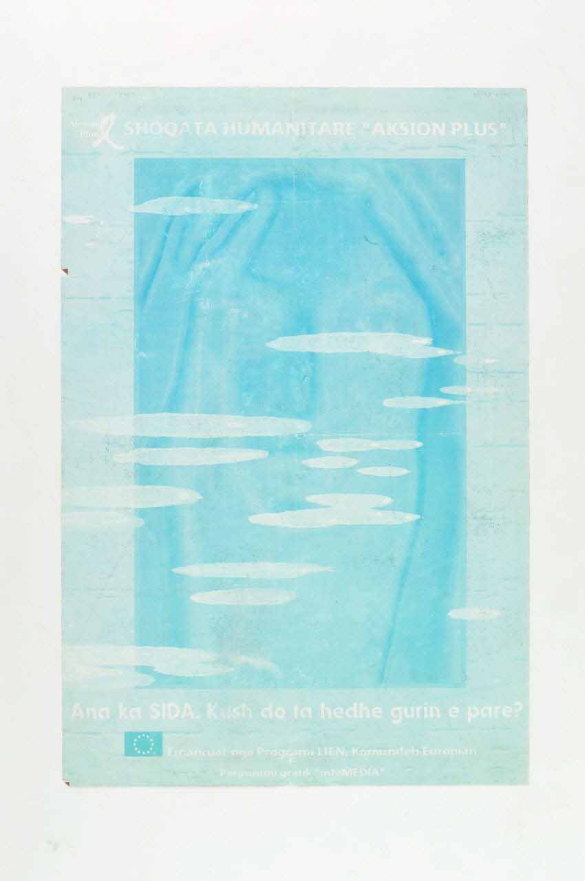 affiche "Ana ka SIDA. Kush do ta hedhe gurin e pare ?" (visage de femme) (traduction) 2006.64.26 Photo Mucem