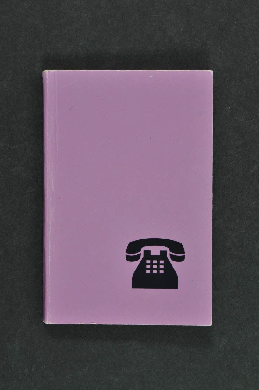 Répertoire téléphonique "Unë mbrohem, po ti ?" 2006.64.6 Photo Mucem