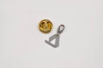 Bulgarian Aids Coalition pin's ruban rouge et drapeau de Bulgarie Bulgarie 2001 2006.65.7.1-2  Photo Mucem
