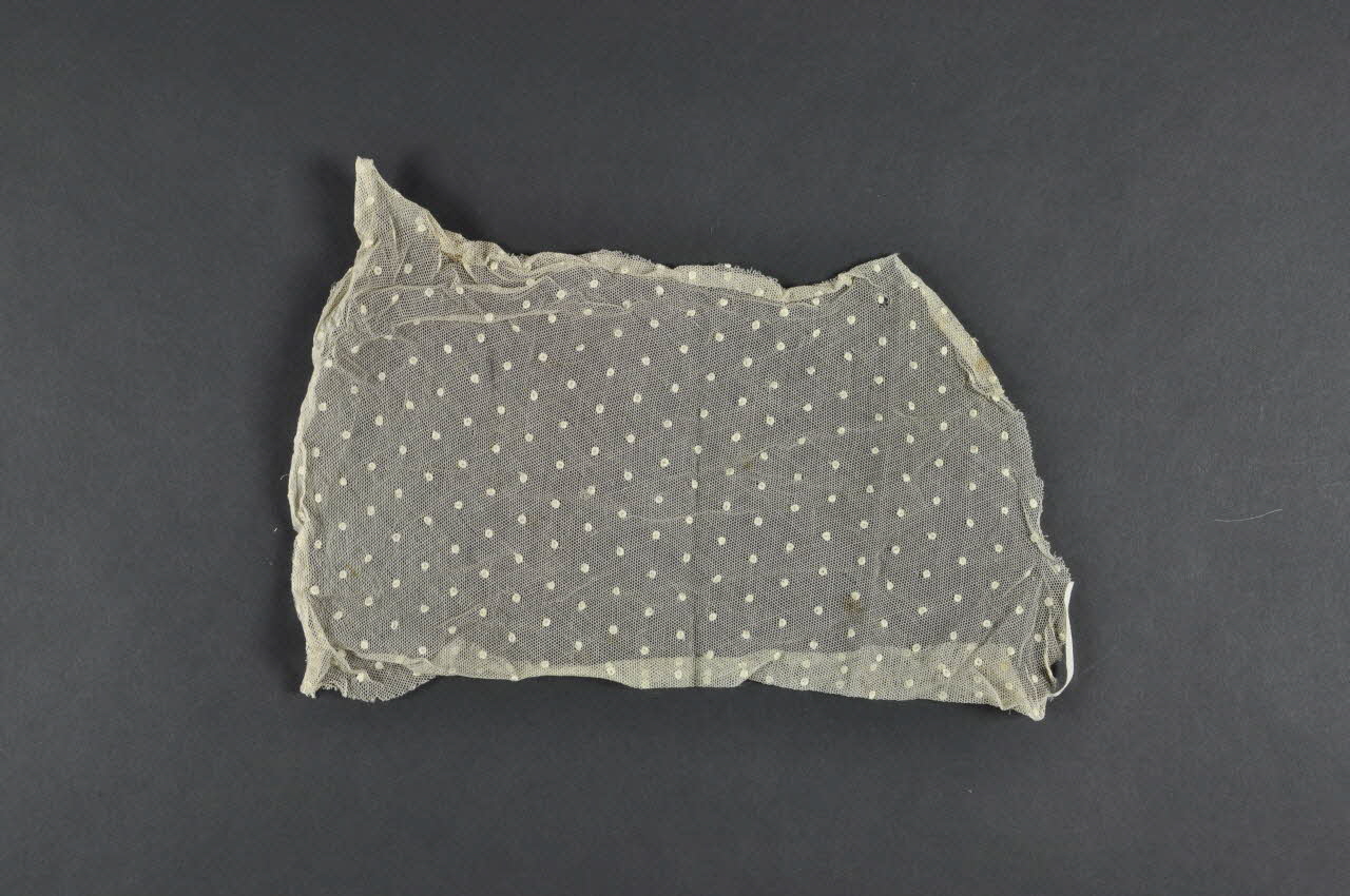 FOND DE COIFFE ballon 1955.75.1086.3 Photo Mucem