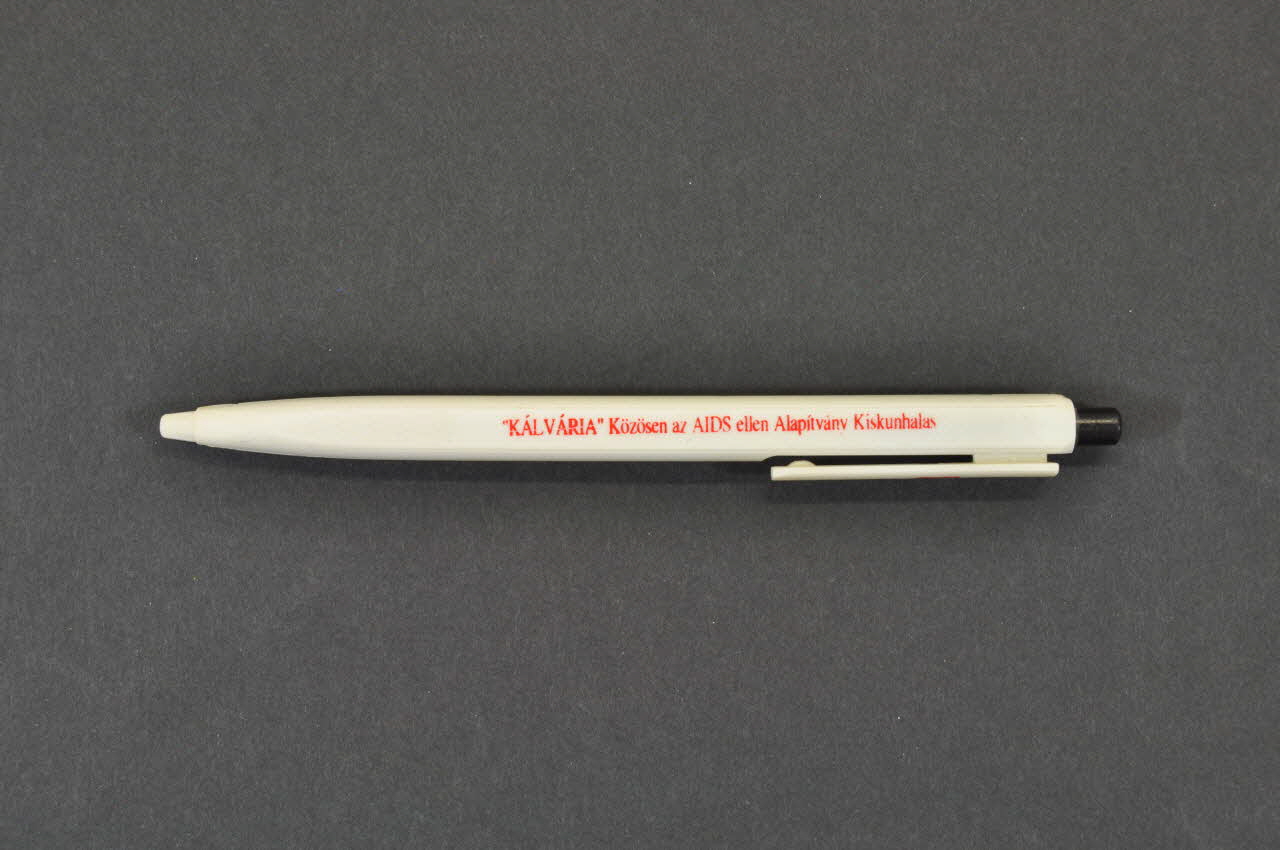 Kalvaria Aids Stylo bille Hongrie 2006 2006.71.9 Photo Mucem