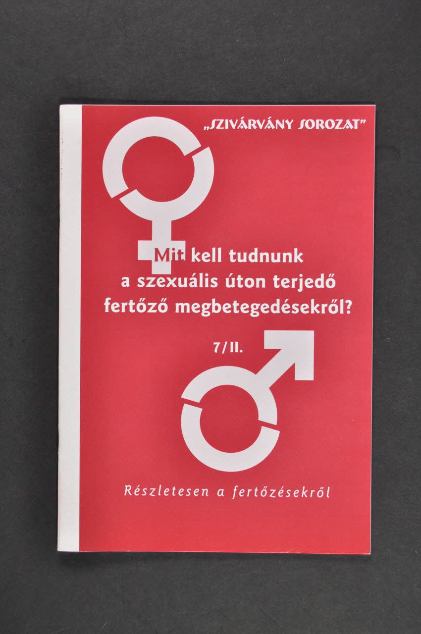 Revue Szivarvany Sorozat (Rainbow Publications), revue "Szivarvany Sorozat", n°7.2, 2003, STD 2 (IST) Hongrie 2003 2006.72.12 Photo Mucem