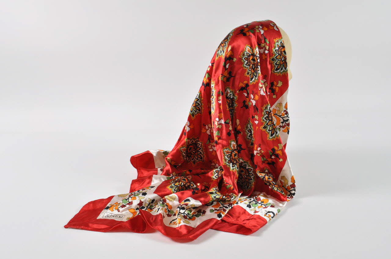 foulard 2008.110.1.1 Photo Mucem