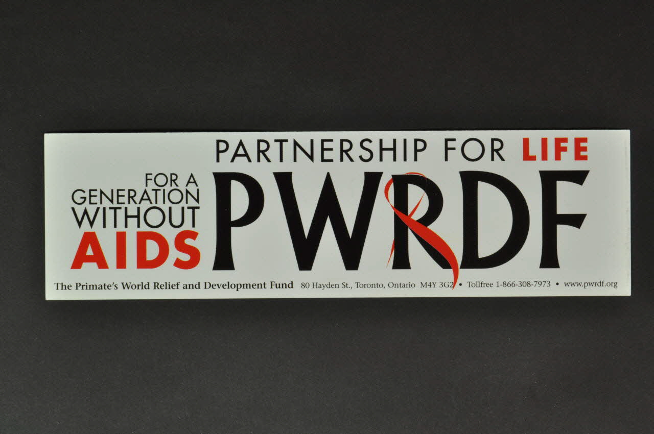 The Primate's World Relief And Development Fund marque-page "Pledge to make a difference / For a generation without AIDS" (Engagez- vous pour faire la différence / Pour une génération sans le sida) International 2006/7 2008.32.11 Photo Mucem